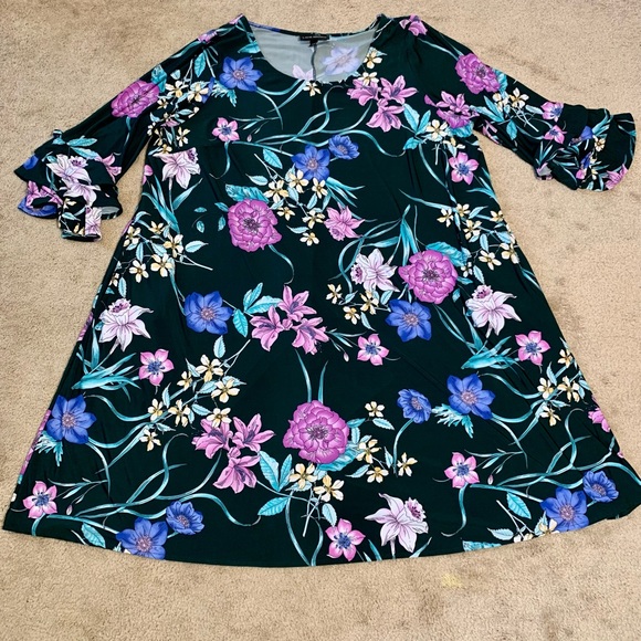 Floral Knee-Length Dress by Lane Bryant, size 22/24 - like new! - Picture 2 of 9